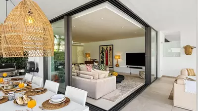 Middle Floor Apartment in Estepona