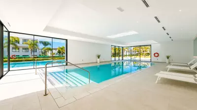 Middle Floor Apartment in Estepona