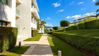Middle Floor Apartment in Estepona