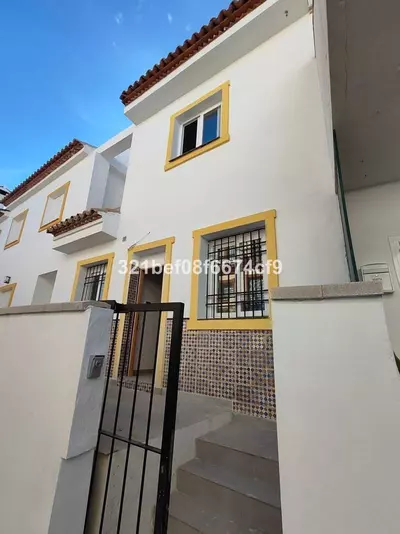 Townhouse in Estepona