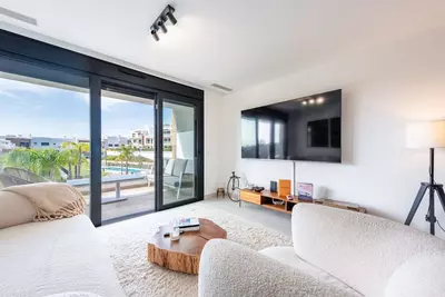 Middle Floor Apartment in Atalaya