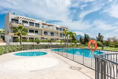 Middle Floor Apartment in Atalaya