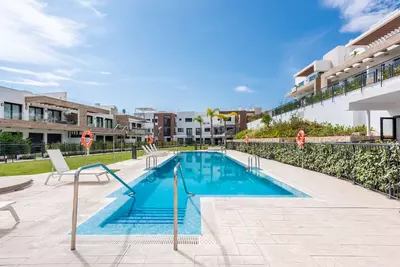 Middle Floor Apartment in Atalaya