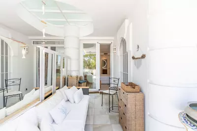 Middle Floor Apartment in Estepona