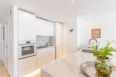 Middle Floor Apartment in Estepona