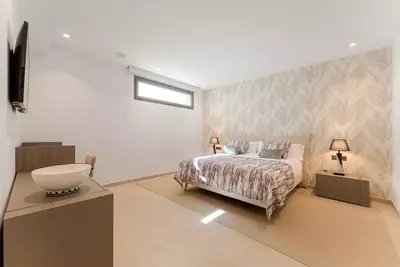 Detached Villa in Nueva Andalucía