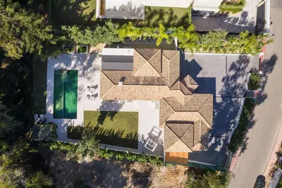 Detached Villa in Nueva Andalucía