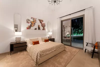 Detached Villa in Nueva Andalucía