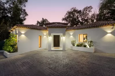 Detached Villa in Nueva Andalucía