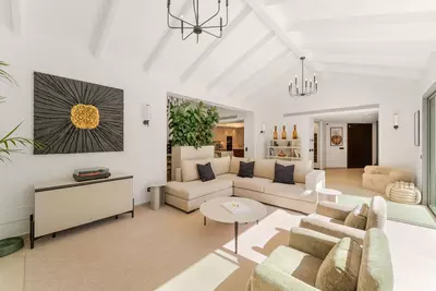 Detached Villa in Nueva Andalucía