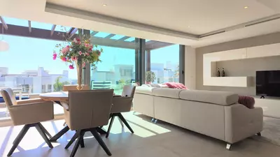 Top Floor Apartment in Cancelada