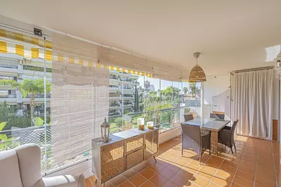 Middle Floor Apartment in Guadalmina Alta