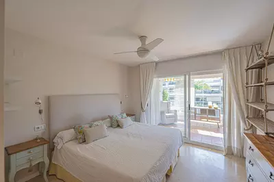 Middle Floor Apartment in Guadalmina Alta