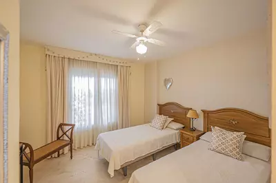 Middle Floor Apartment in Guadalmina Alta