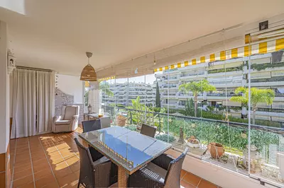 Middle Floor Apartment in Guadalmina Alta