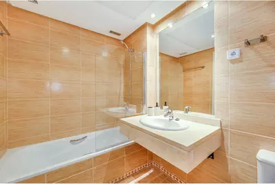 Ground Floor Apartment in Nueva Andalucía