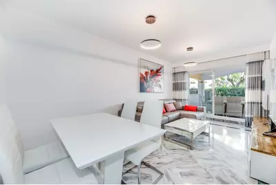 Ground Floor Apartment in Nueva Andalucía