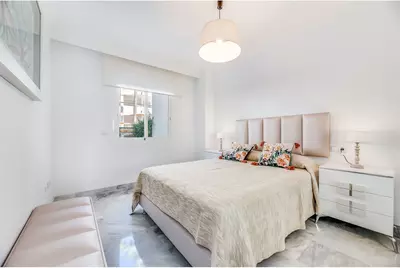 Ground Floor Apartment in Nueva Andalucía