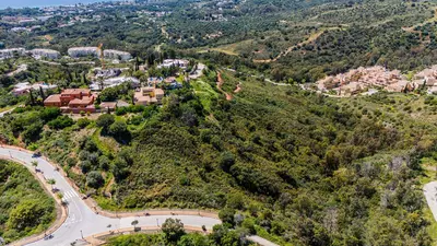 Residential Plot in Elviria