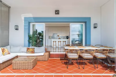 Ground Floor Apartment in Benahavís