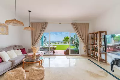 Ground Floor Apartment in Benahavís