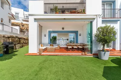 Ground Floor Apartment in Benahavís