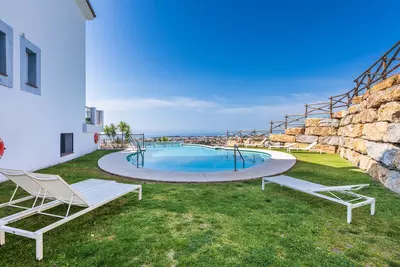 Ground Floor Apartment in Benahavís