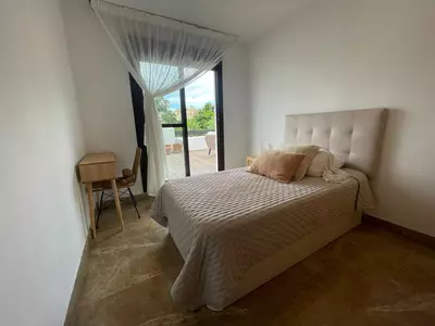 Middle Floor Apartment in Estepona