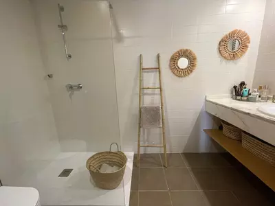 Middle Floor Apartment in Estepona
