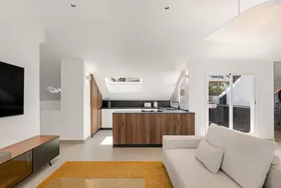 Top Floor Apartment in Nueva Andalucía