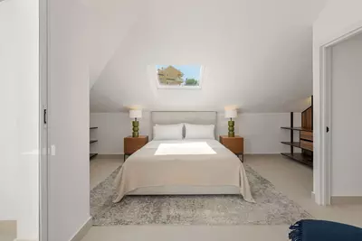 Top Floor Apartment in Nueva Andalucía