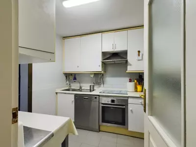 Middle Floor Apartment in Elviria