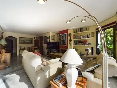 Middle Floor Apartment in Elviria