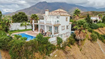 Finca - Cortijo in Estepona