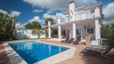 Finca - Cortijo in Estepona