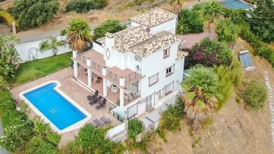 Finca - Cortijo in Estepona