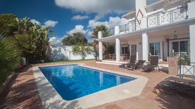 Finca - Cortijo in Estepona