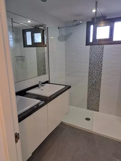 Middle Floor Apartment in Estepona