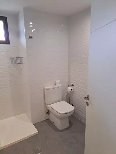 Middle Floor Apartment in Estepona