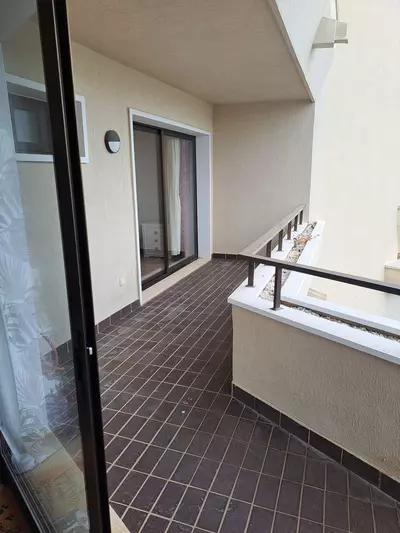 Middle Floor Apartment in Estepona