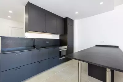 Middle Floor Apartment in Nueva Andalucía