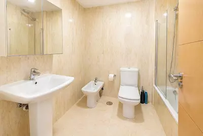 Middle Floor Apartment in Manilva
