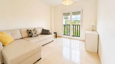 Middle Floor Apartment in Manilva