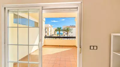 Middle Floor Apartment in Manilva