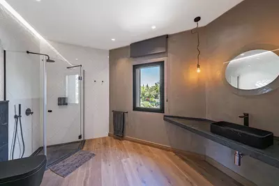 Detached Villa in Guadalmina Baja