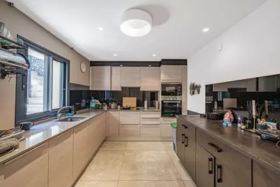 Detached Villa in Guadalmina Baja