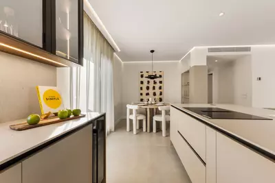 Middle Floor Apartment in Nueva Andalucía