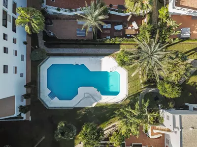 Middle Floor Apartment in Nueva Andalucía