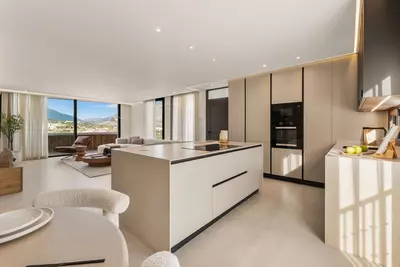 Middle Floor Apartment in Nueva Andalucía