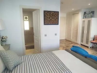 Middle Floor Apartment in Elviria